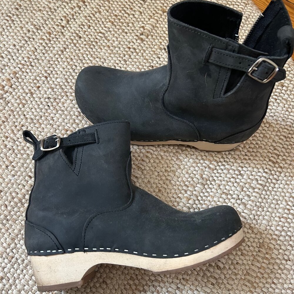 Sandgrens New York Low-Heeled Clog Boot